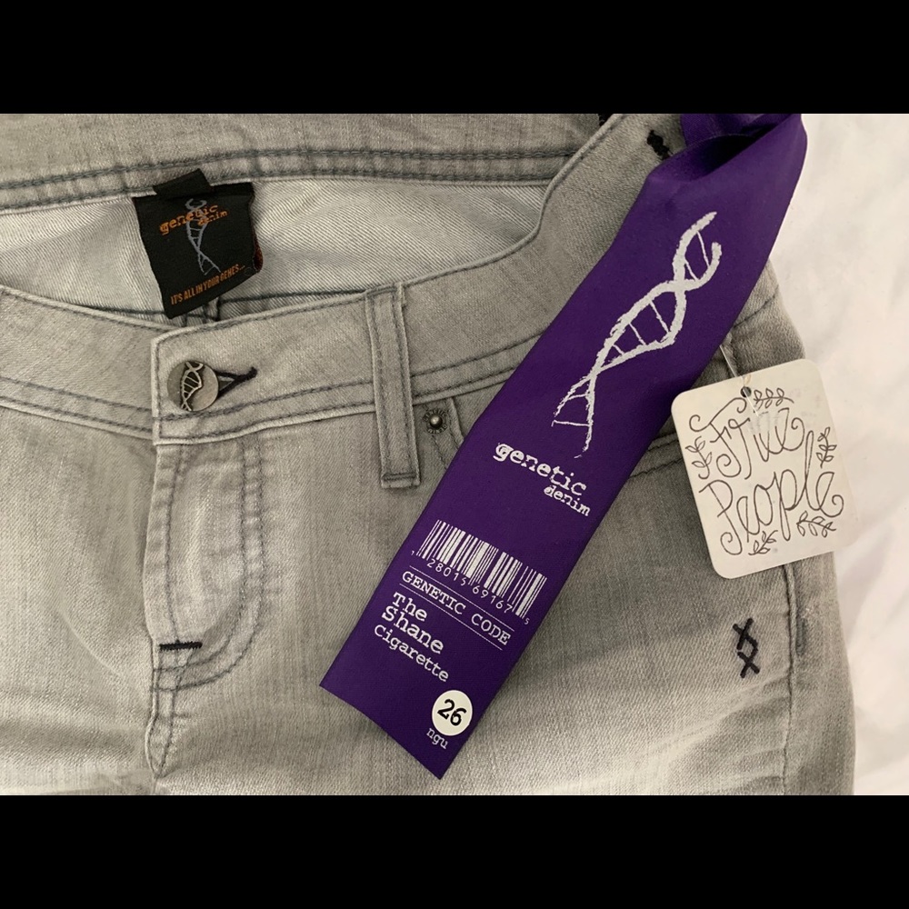 Free people ash gray skinny jeans low rise size 26